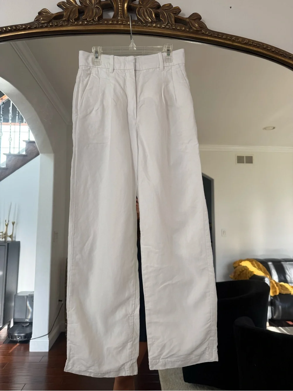 Aritzia The effortless linen pant - crepette High-Rise Pleated Straight Trousers